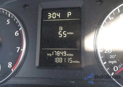 2015 Volkswagen Passat 1.8T Limited Edition из США, поврежденный, VIN 1VWAT7A30FC122990